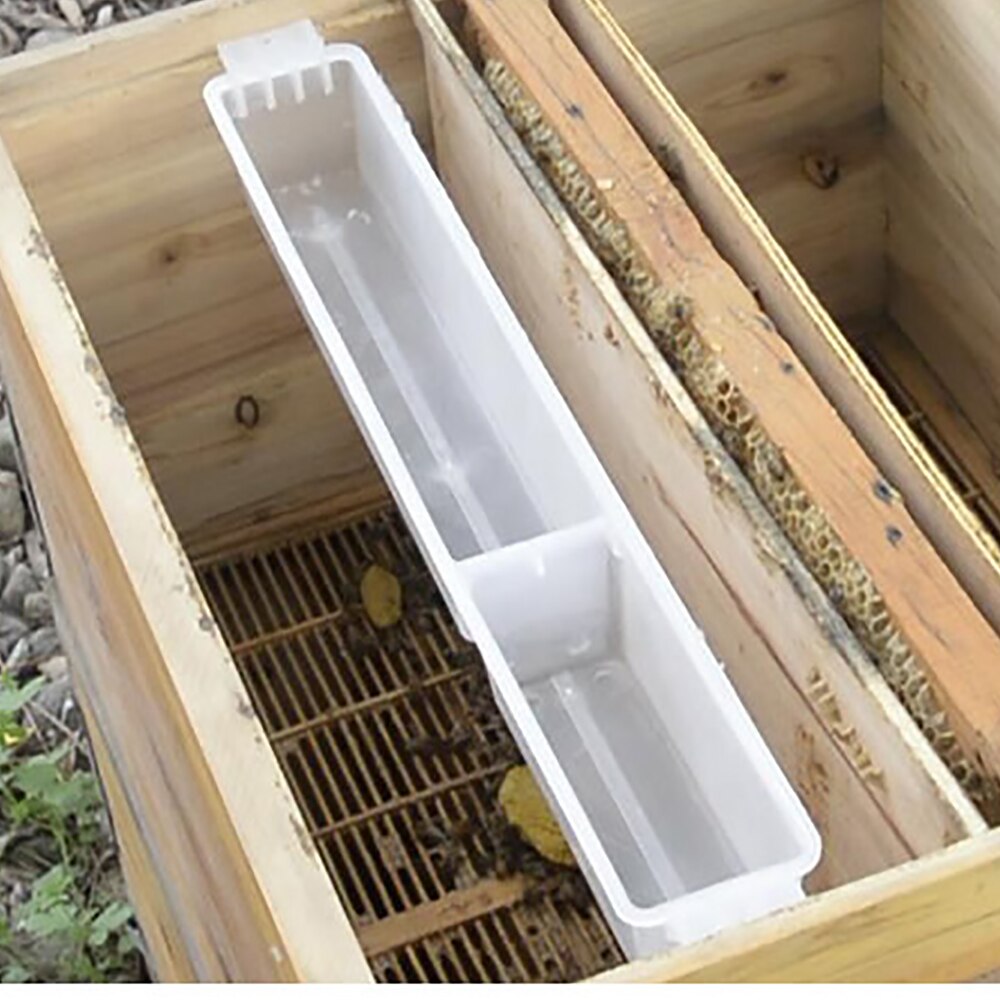 1pcs 1.5KG beekeeping feeder feeders for bees tools system equipment for beekeeping apicultura bee feeding accessories