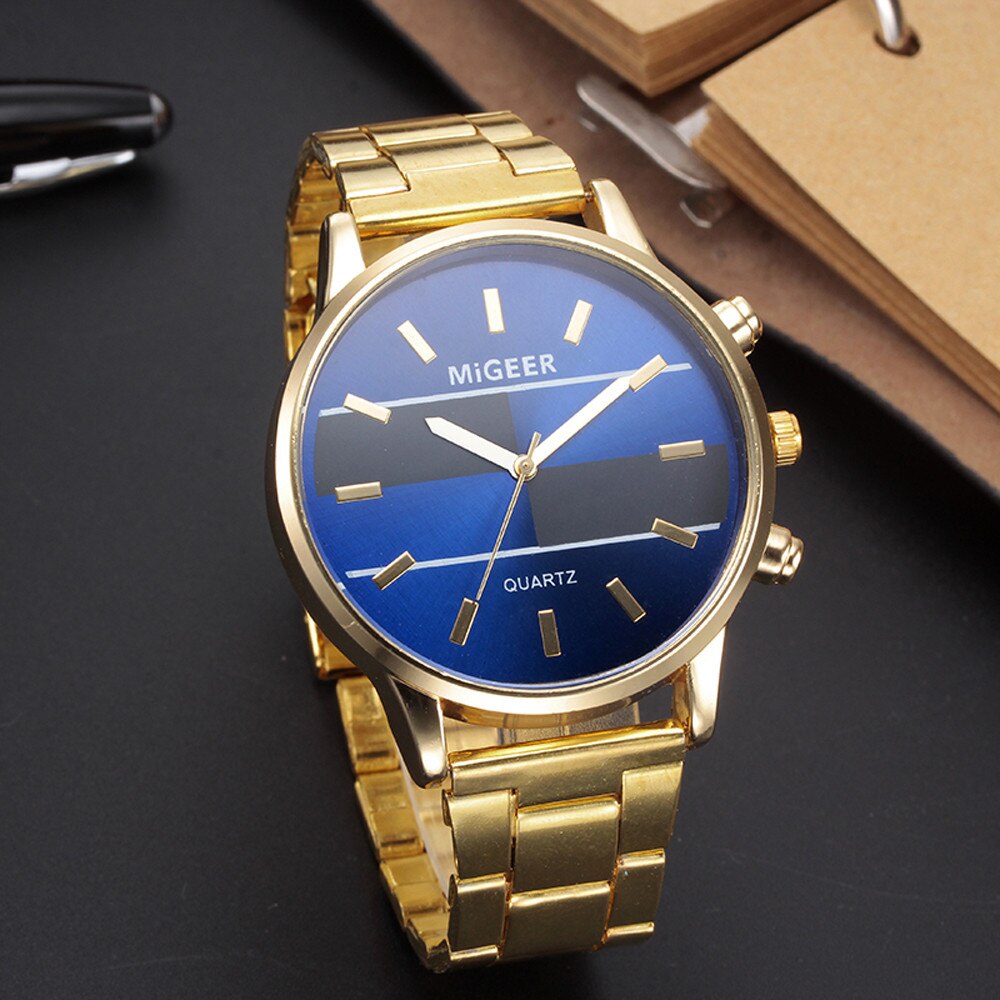 Man Stainless Steel Analog Alloy Quartz Wrist Watch