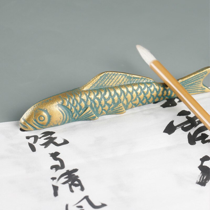 Mooie Paperweights Gietijzeren Brush Pen Rest Kleurrijke Metalen Papier Gewicht Chinese Kalligrafie Leuke Karper Paperweights