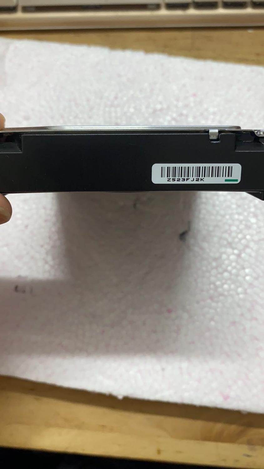 Seagate 2TB internal hard disk 3.5" 5900RPM 64M cache SATA III 6Gb/s 2TBG HDD HD desktop hard disk ST2000VM003