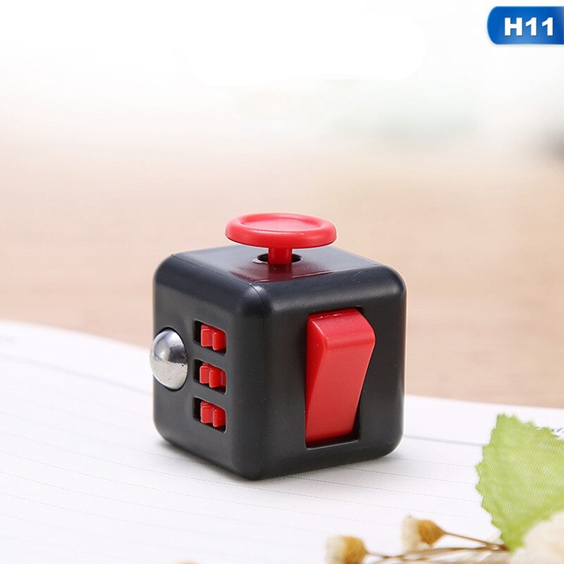 Anxiety Stress Relief Attention Decompression Plastic Focus Fidget Gaming Dice Toy For Children Adult Anti-anxiety Dice Toy: H11