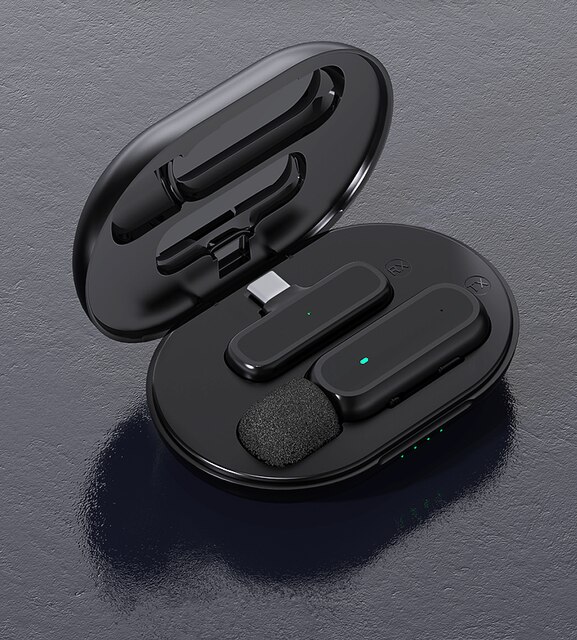 Wireless Lavalier Microphone Portable Charging Box Audio and Video Recording Plug-and-Play Mic For iPhone and Android Phones: type-c