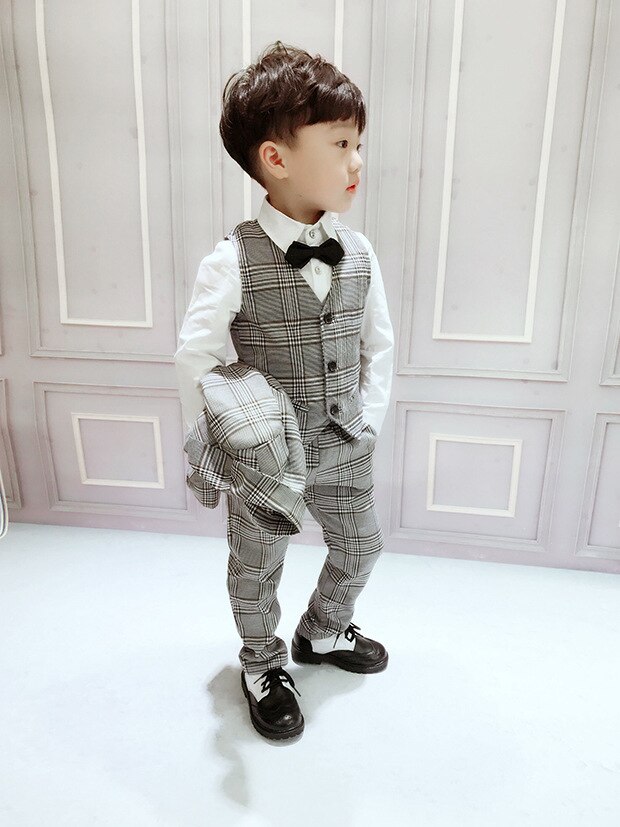 Ragazzi BlackBlazer 3 pz/set Abiti Da Sposa per Boy Formal Dress Suit Ragazzi abito da sposa Kid Smoking Page boy Outfit 3 pezzi