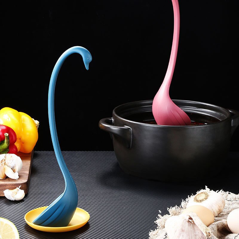 1Pc Swan Ladle Spoons with Tray Swan Shaped Ladle Special Swan Spoons Useful Kitchen Cooking Tool Plastic Ladle Home Table Decor