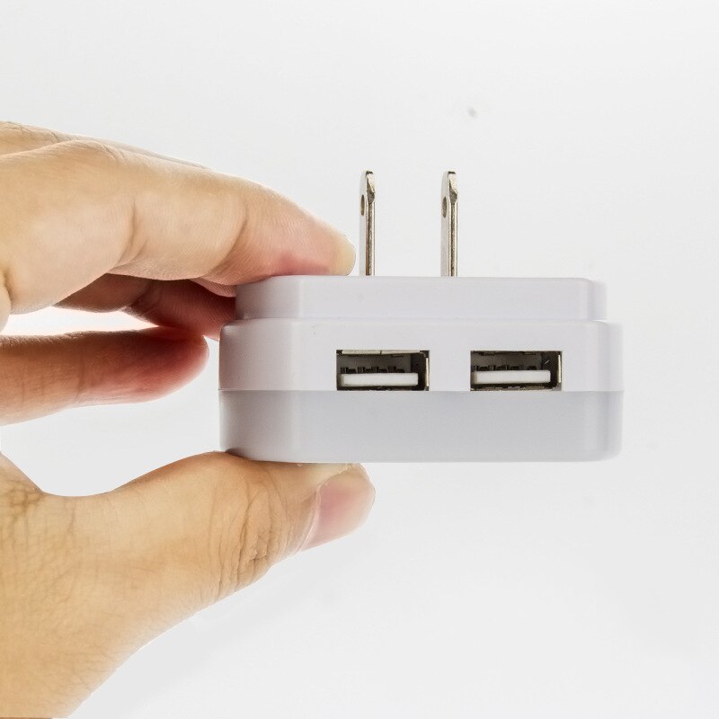 Led-nachtnieuwigheidsspeelgoed met dubbele usb-wandlader, schemer-tot-dageraadsensor, lichtgevend speelgoed: Ons
