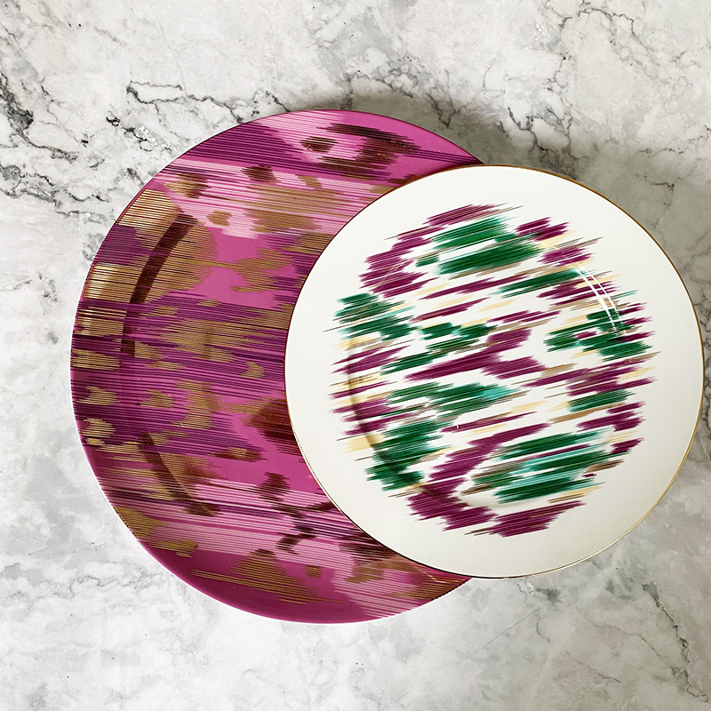 Porcelain plates and plates, luxury plates, candy, fruit plates, ceramics, steak: Brown