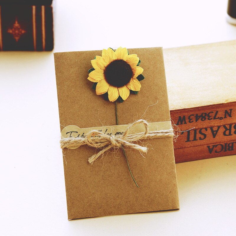 1PC Retro DIY Kraft Paper Invitation Greeting Card with Envelope Handmade Dry Flower Wedding Party Invitation Envelopes