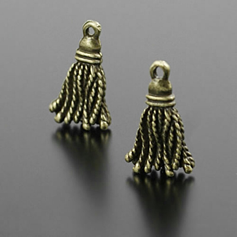 (20746) in Lega di zinco Pulsante Spool Ago Per Cucire Ruota Che Gira Righello Nappe Lane E Filati Abbigliamento Modello di Lavoro A Maglia Pendenti E Ciondoli Più Stili: 28506-21x12MM 20PCS