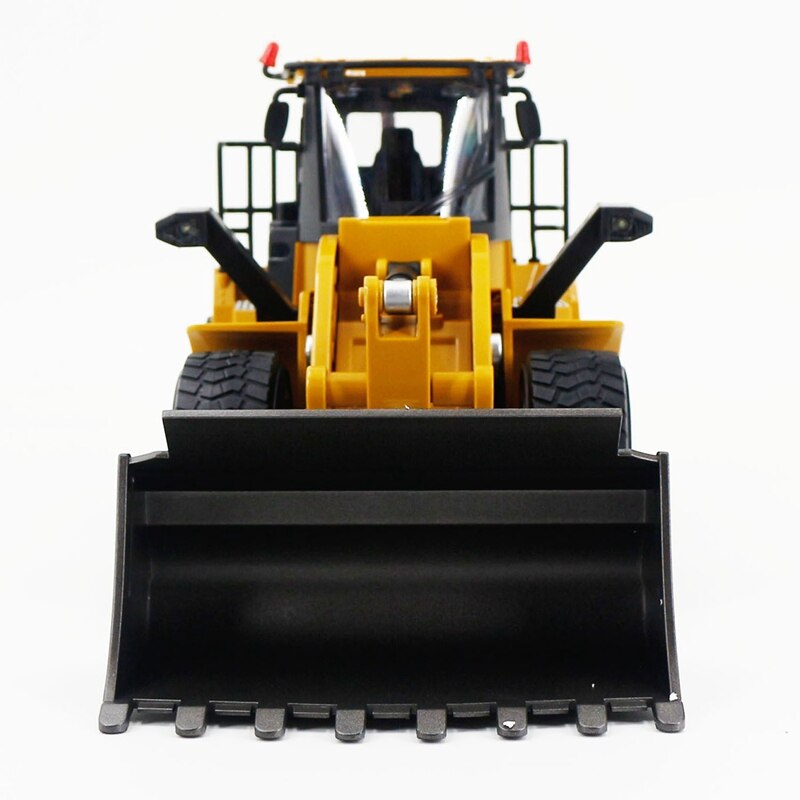 HUINA 6 Channel RC Bulldozer RC Excavator 1:24 Track Front Loader Construction Vehicle Toy Tractor With 2.4Ghz Simulation