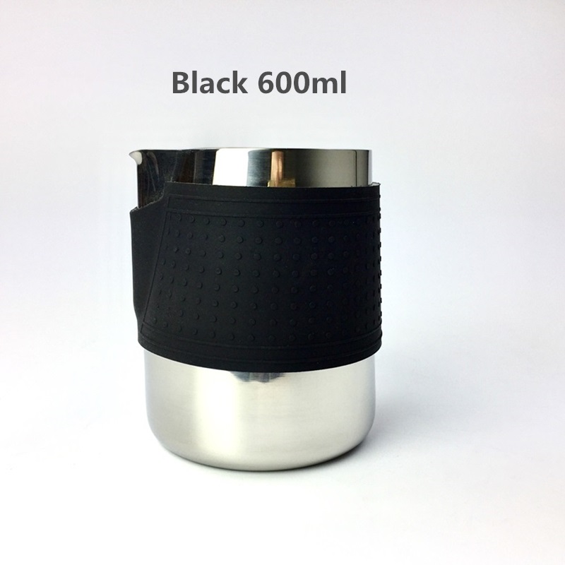 Stainless Steel Milk Frothing Jug Milk Pitcher Espresso Coffee Pitcher Barista Craft Coffee Latte Milk Jugs Frother Cup Pitcher: Silicone Black 600ml