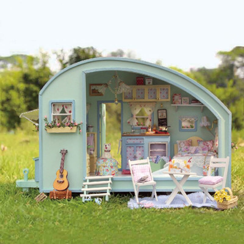 WINCO DIY Doll House Wooden Furniture Miniature Dollhouse Hand Assemble House Toys for Children Birthday Year Chrismas