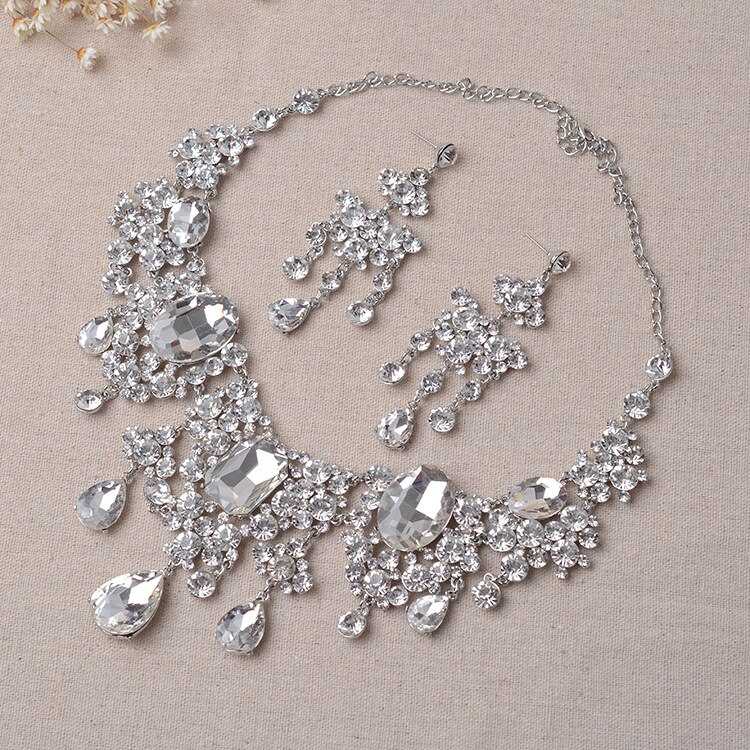 Afrikaanse Kralen Sieraden Sets Grote Strass Klassieke Indiase Crystal Bridal Sieraden Set Water Verklaring Ketting Oorbellen Set