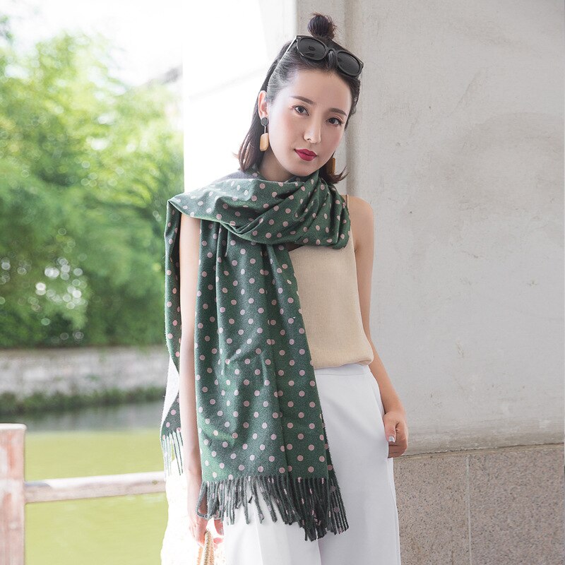 Høst vinter skjerf kvinner sjal dobbeltsidig skjerf faux kasjmir polka punktum lange dusker vinter fast skjerf 70 x 205cm: Grønn