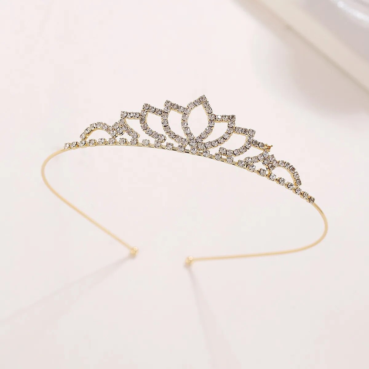 Koreaanse kroonhoofdband, prachtige liefdeskroon met strass-steentjes: Goud