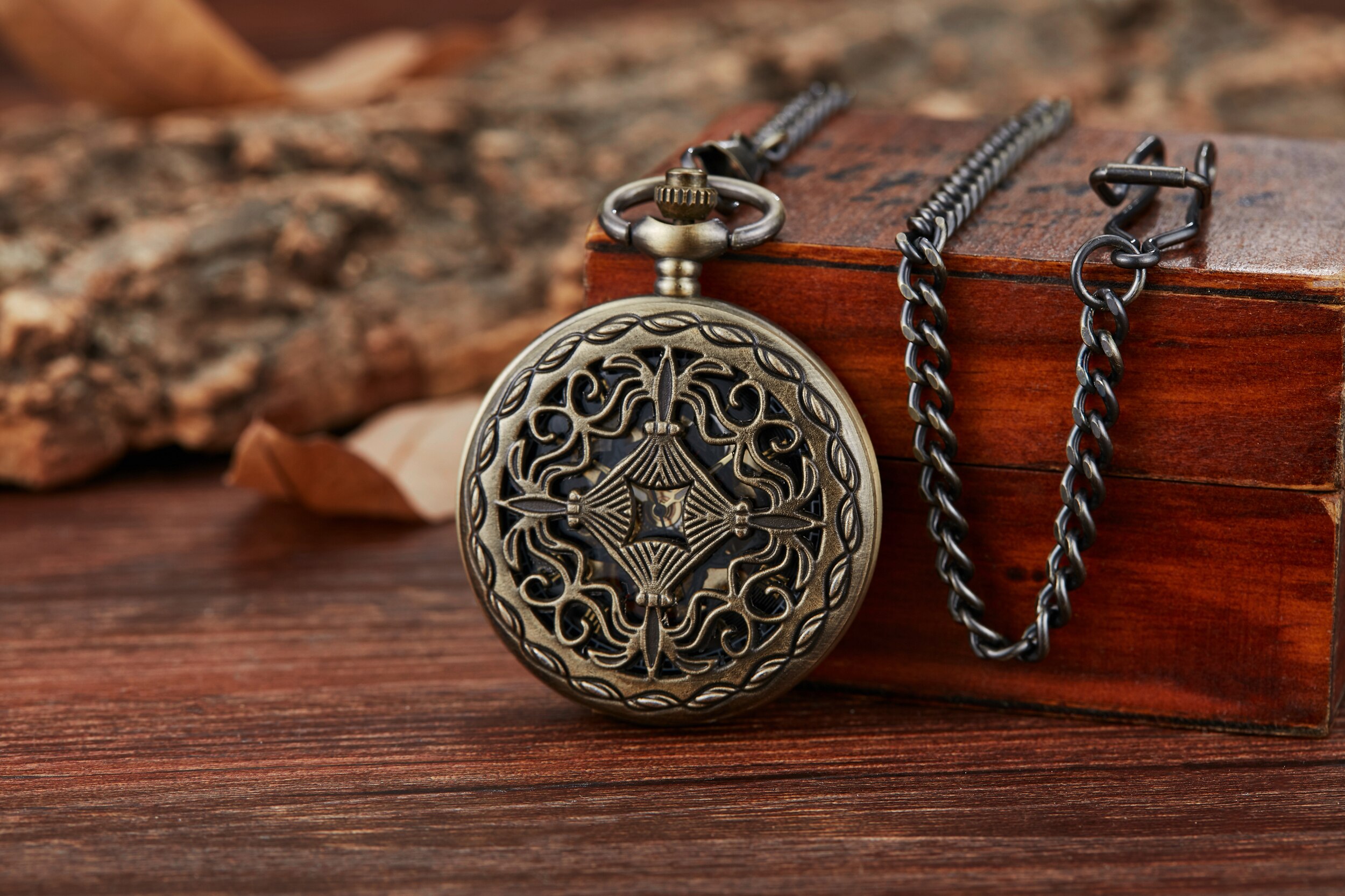 Lichtgevende Mechanische Zakhorloge Steampunk Vintage Hollow Cover Analoge Skeleton Hand Winding Mechanische Zakhorloge voor Mannen: PM236