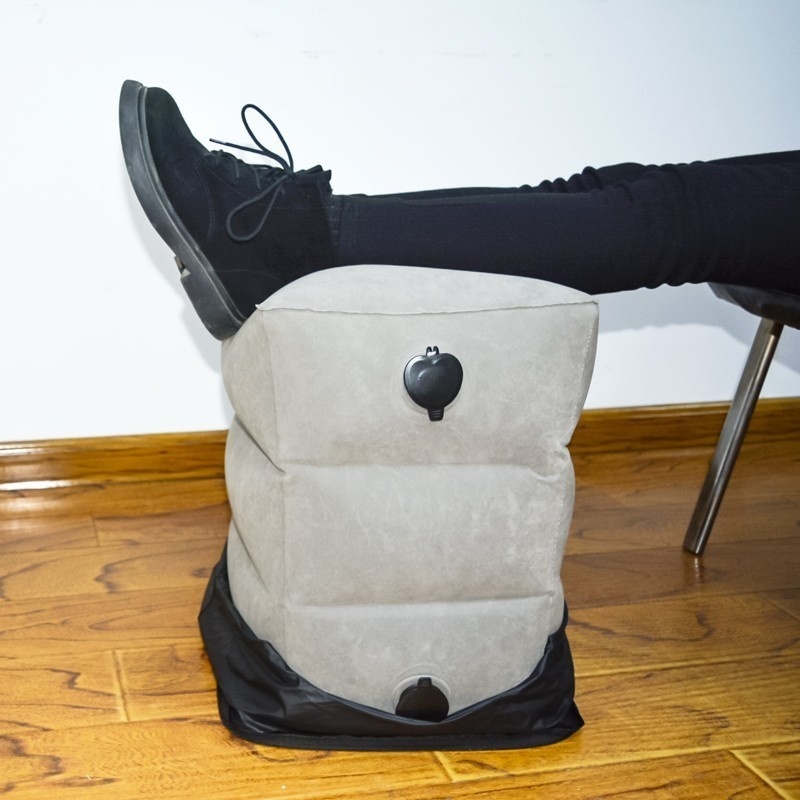 Drie-Layer Opblaasbare Massaal Voetsteun Mat Grijs Kleur Voet Ondersteuning Reizen Voetsteun Kussen Vliegtuigen Rest Slapen Voet Kussen