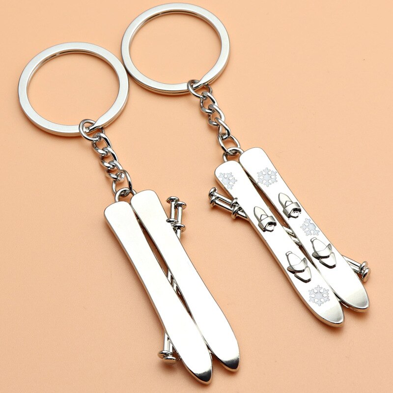 1 Pcs Metalen Winter Sneeuw Games Sledboard Sleutelhanger Snowboard Sleutel Hanger Sneeuw Sport Lover Souvenirs Sleutelhouder Sieraden Accessoire