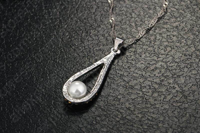 Dame de luxe 925 en argent Sterling brillant CZ cristal goutte d'eau artificielle perle colliers ensemble de boucles d'oreilles pour les femmes bijoux de mariage