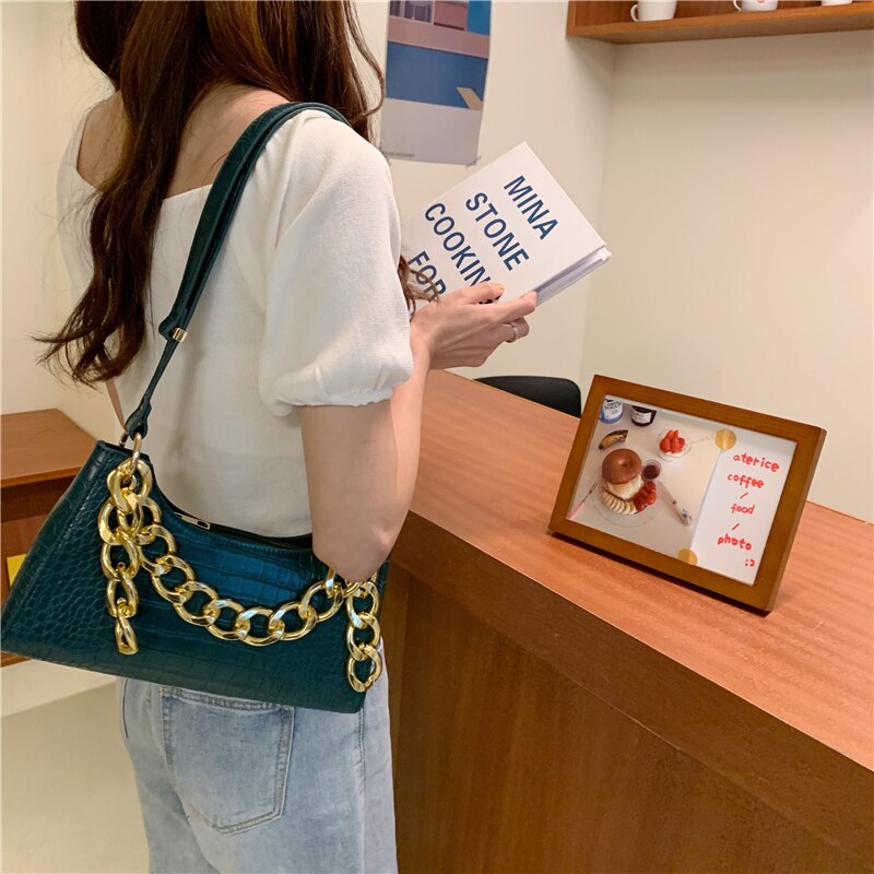 Bag Female Spring and Summer Crocodile Baguette Shape Bag France Small Shoulder Bag Underarm Handbag