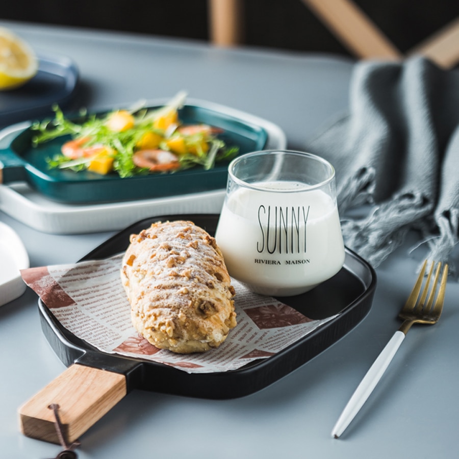 MUZITY Ceramic Plates With Wooden Handle Pigmented Irregular Porcelain Dish Plate Dinner Set