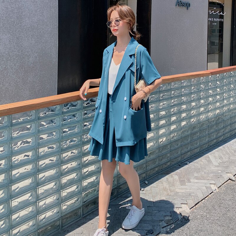 Conjuntos de dos piezas para mujer, Blazer y elegantes faldas para mujer, traje suelto de manga corta, chaqueta Mini plisada, trajes coreanos