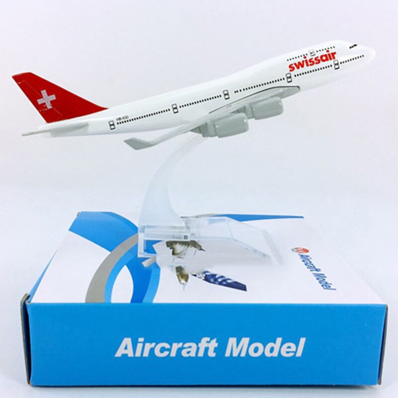 16Cm 1:400 B747-400 Model Zwitserse Airlines Swissair Met Base Metaallegering Vliegtuigen Vliegtuig Collectible Display Model