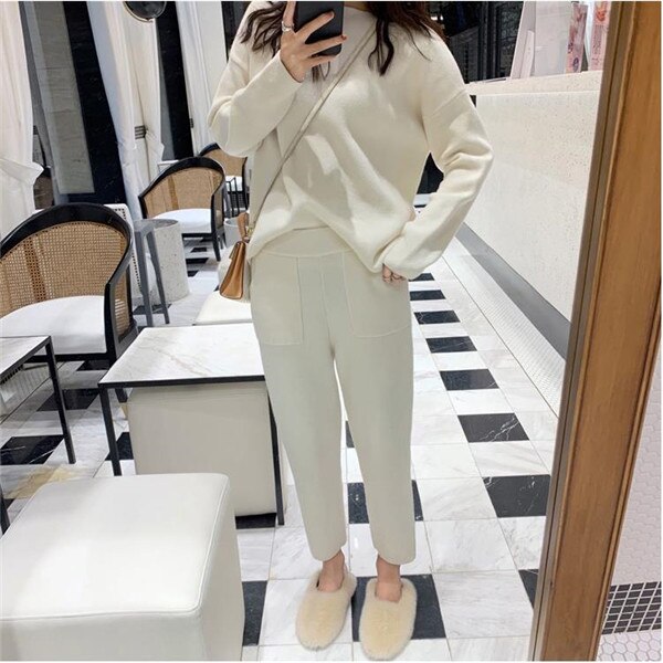 Tom Hagen Autumn Women Suit Warm Cashmere Sport Suit Sweater Two Piece Knitted Set Casual Tracksuit Jogger Set Sweatsuit: White / S