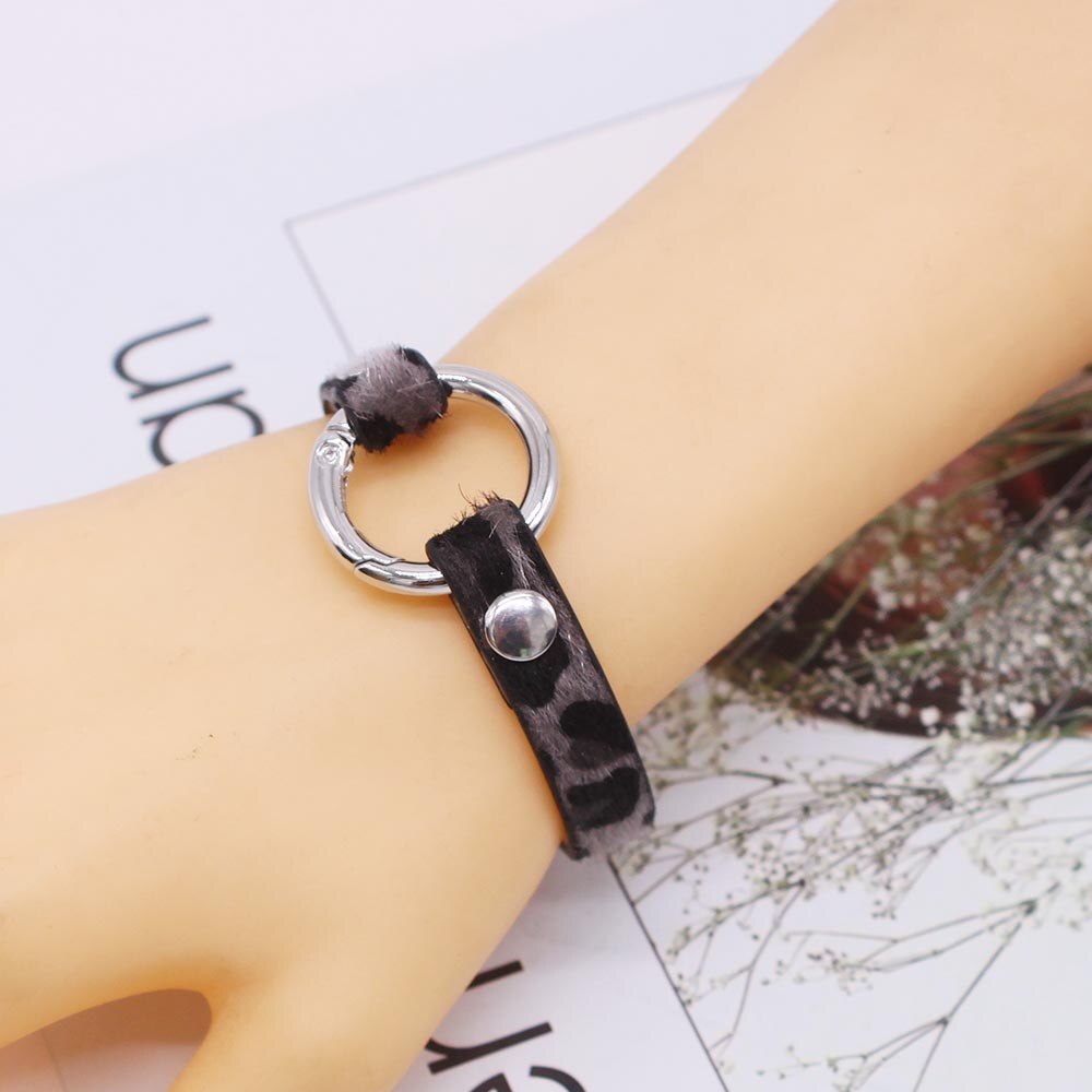 Gestreepte Lederen Armbanden Voor Vrouwen Heren Warp Armbanden En Armbanden Metalen Knop Partij Sieraden