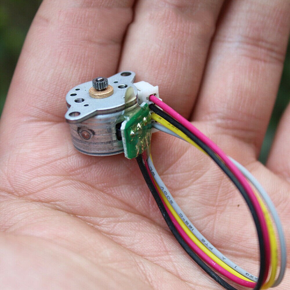 Mikro 15mm DC 2-Phase 4-draht Schrittmotor Kleine verdrahtet treten Motor- Widerstand 20 Ohm 18 grad mit 19T 0,15 M Metall Getriebe