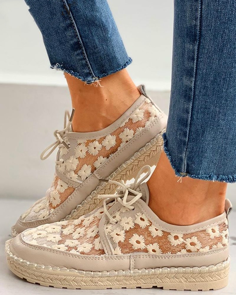 Platte schoenen dames casual oxfords holle veter ronde neus ademende vrouwelijke damesschoenen witte flats beige