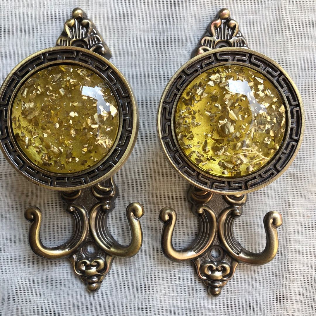 2Pcs/Set Luxury European Curtain Hooks Holder Hanger Display Rack Wall Hook Curtain Decorate Accessories