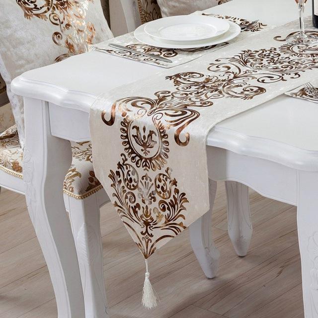 6 Stijl Geborduurde Tafellopers Luxe Tafelloper Moderne Wedding Party Home Decoratie Kant Tafelkleed Voor Eetkamer: beige