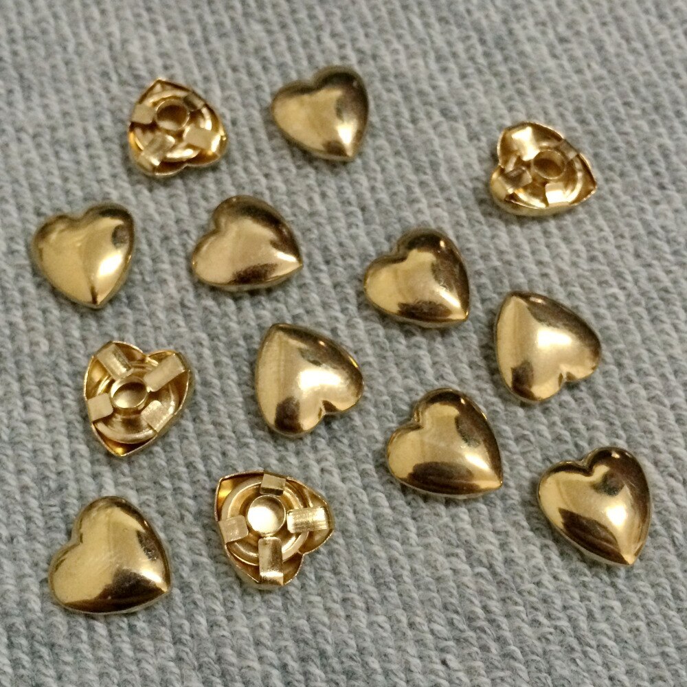 100 STKS 10 MM Gold Hart Studs Punk Spike Studs Spots Klinknagel DIY Zakken Riem Schoenen Portemonnee Craft Fit Voor DIY Gratis