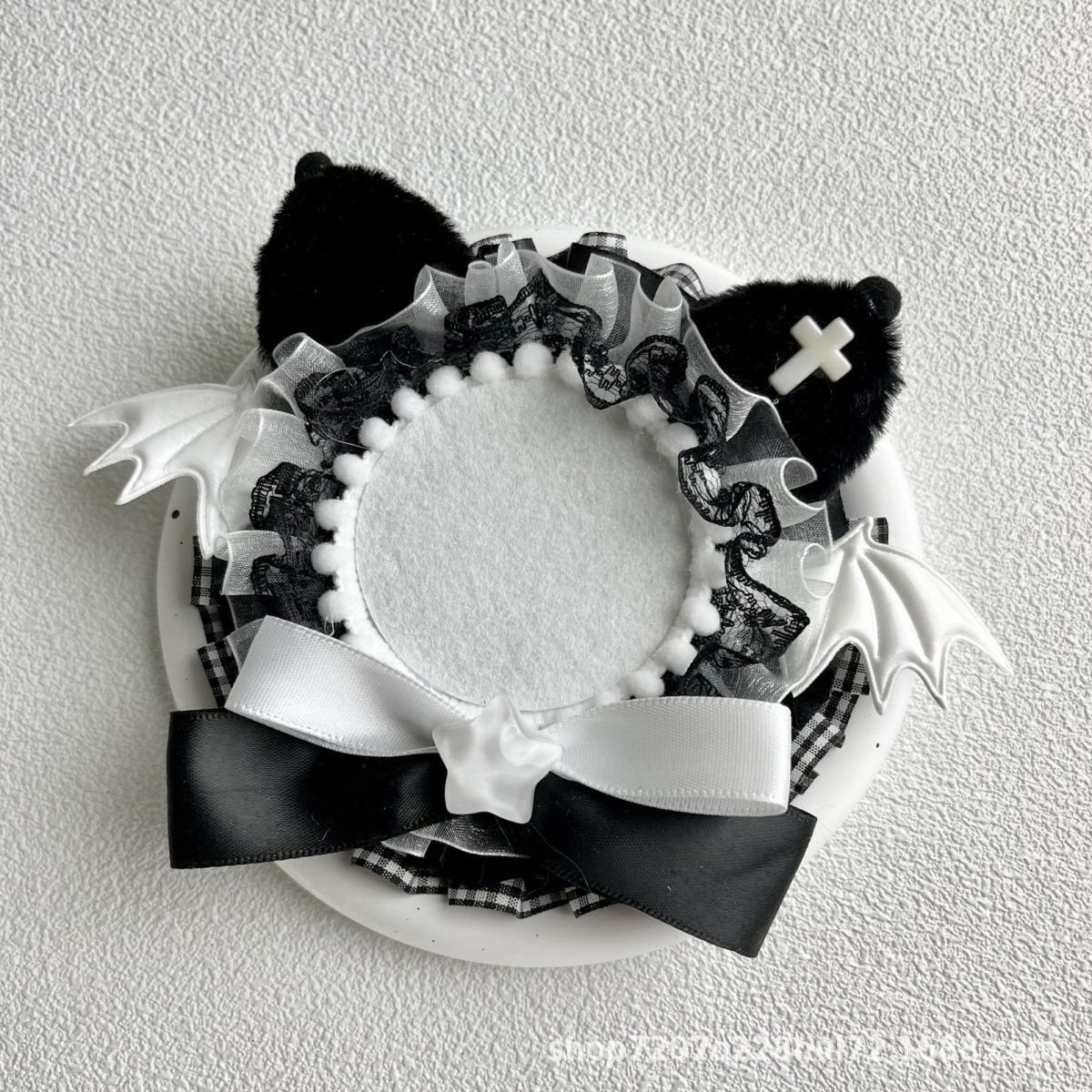 Multifunctional Anime Badge Holder Set for Ita Bags, DIY Accessory Organizer Kit with Brooch Backings and Keychain Trays for Cos: black