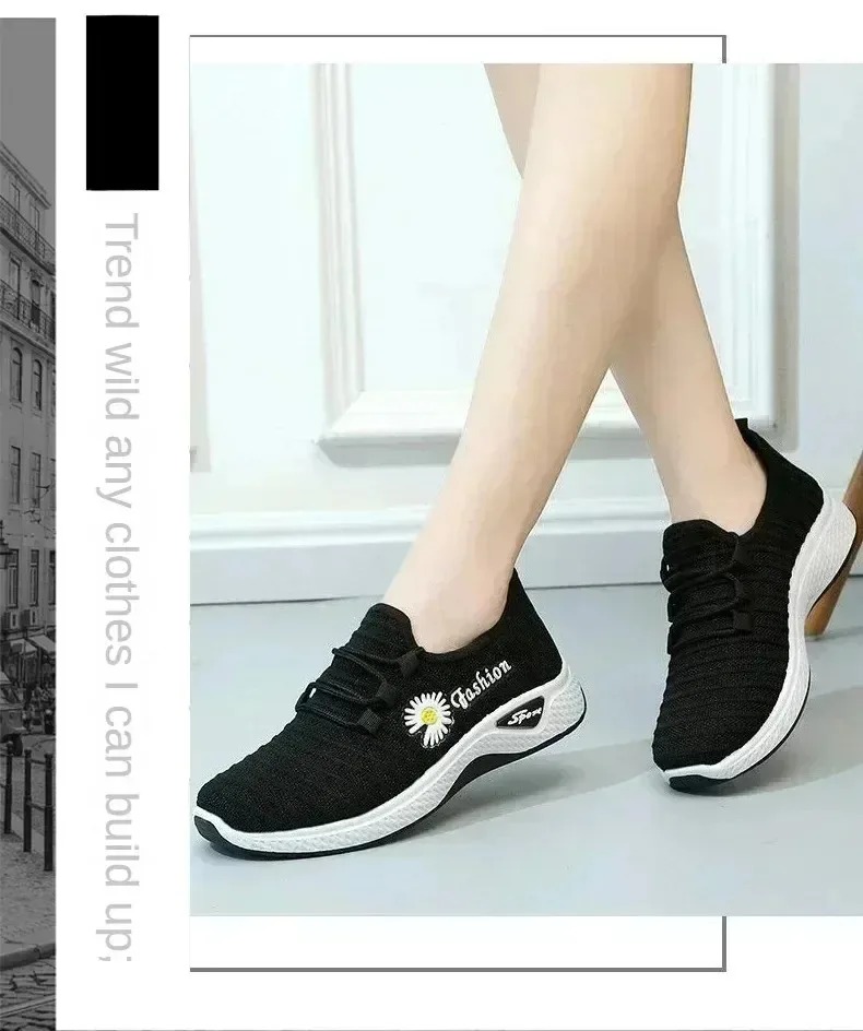 Scarpe da donna Autunno Nuova collezione True Fly Weaving Old Beijing Scarpe di stoffa Little Daisy Scarpe sportive casual da donna Wa