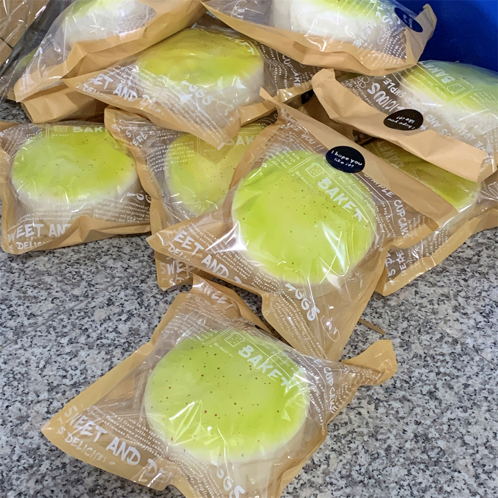 5 tums matcha kaka grön dim squishy mjuk sockerkaka baskisk kaka brödmodell gör-det-själv lekmat långsam rund form dekoration skrivbordsdisplay
