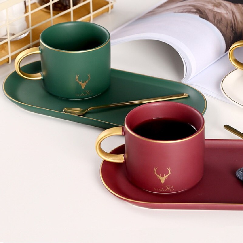 Gold Rand Kaffee Tasse Untertasse Löffel einstellen Keramik Frühstück Milch Tassen Tee Soja Milch Frühstück Becher nordisch Nachtisch Platte Luxus