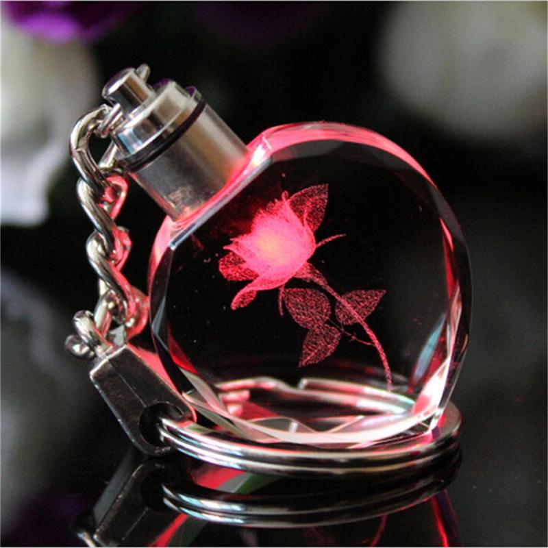 Rose blomst krystal nøglering med led lys nøgleringe glødende lysende krystal rose hjerte nøglering nøgleringe nøgleringe skrivebordsæt: Rød