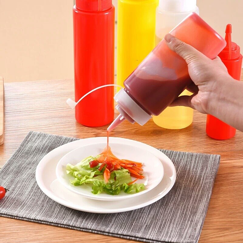 Condiment Bottles with Twist On Cap Lids Ketchup Mustard Mayo Sauces Olive Oil Bottles Kitchen Gadget