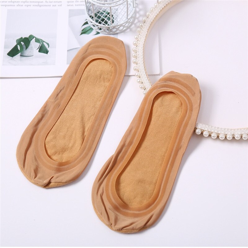 Women Socks Summer Thin Sock Slippers Sock Silicone Antiskid Ice Silk Socks Seamless Invisible Women Boat Socks: skin color