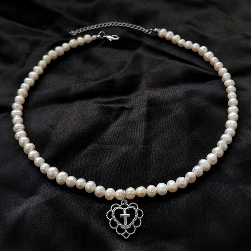 Punk gotisch Harajuku Perle Kette Halsketten Hohl Herzförmigen Anhänger retro Kreuz Halsband Halskette für Frauen Schmuck: Ursprünglich Titel