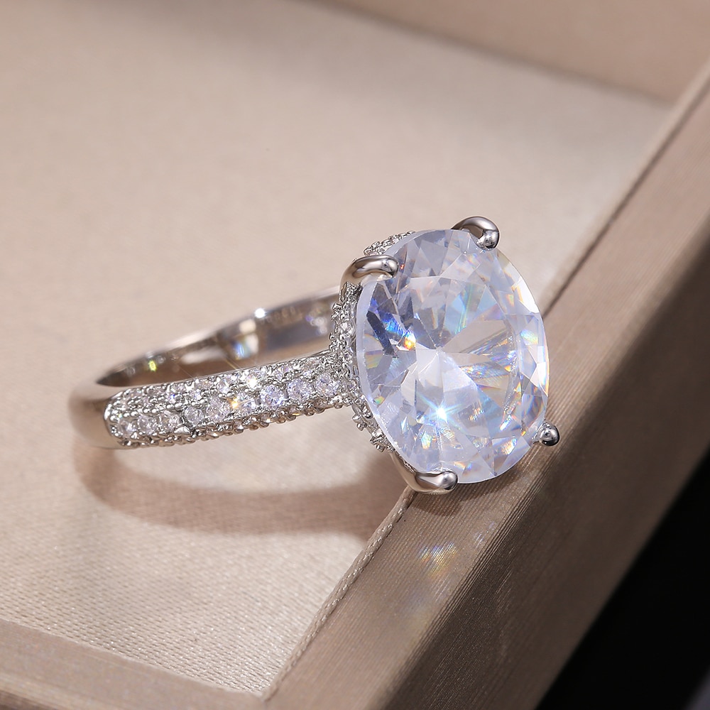 Huitan Silver Color Delicate Oval Cubic Zircon Stone Women Bridal Ring for Wedding Engage Party Best for Wife Classic Rings