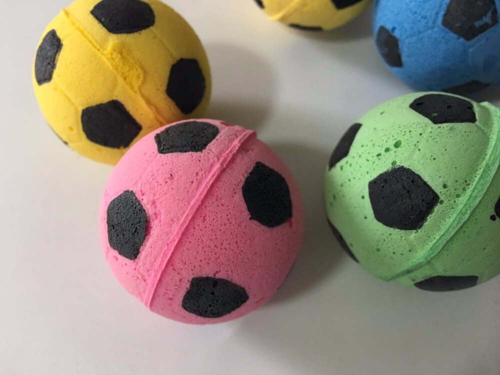 Pelota de goma EVA para gato, 20 piezas de balón de fútbol de espuma suave, para gato, colores mezclados: Default Title