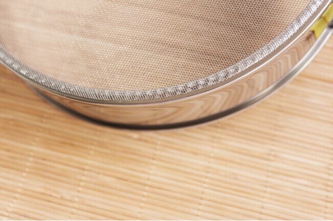 1 ST 21 CM Mesh Meel Bolt Zifter Manual Sugar Icing Shaker Rvs Ronde Vorm J0568