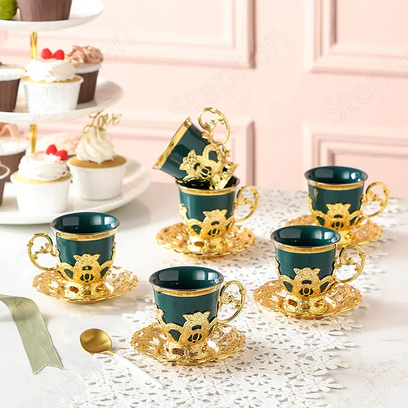 Türkische kaffeetassen mit goldenem Rand, europ... – Grandado