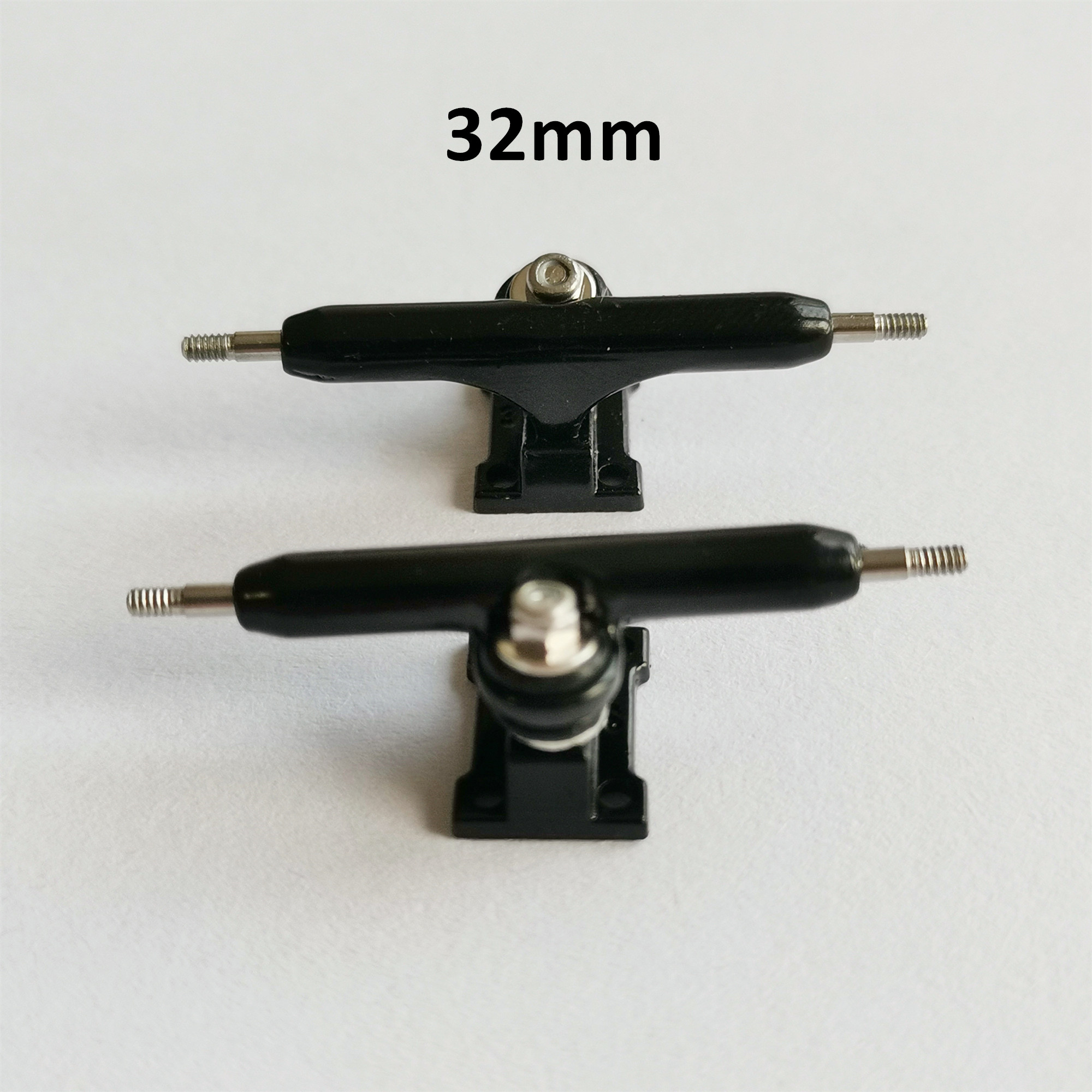 Camión de un solo eje con diapasón de 34mm y 32mm para patineta de dedo, Mini monopatín, juguetes para niños: Transparente
