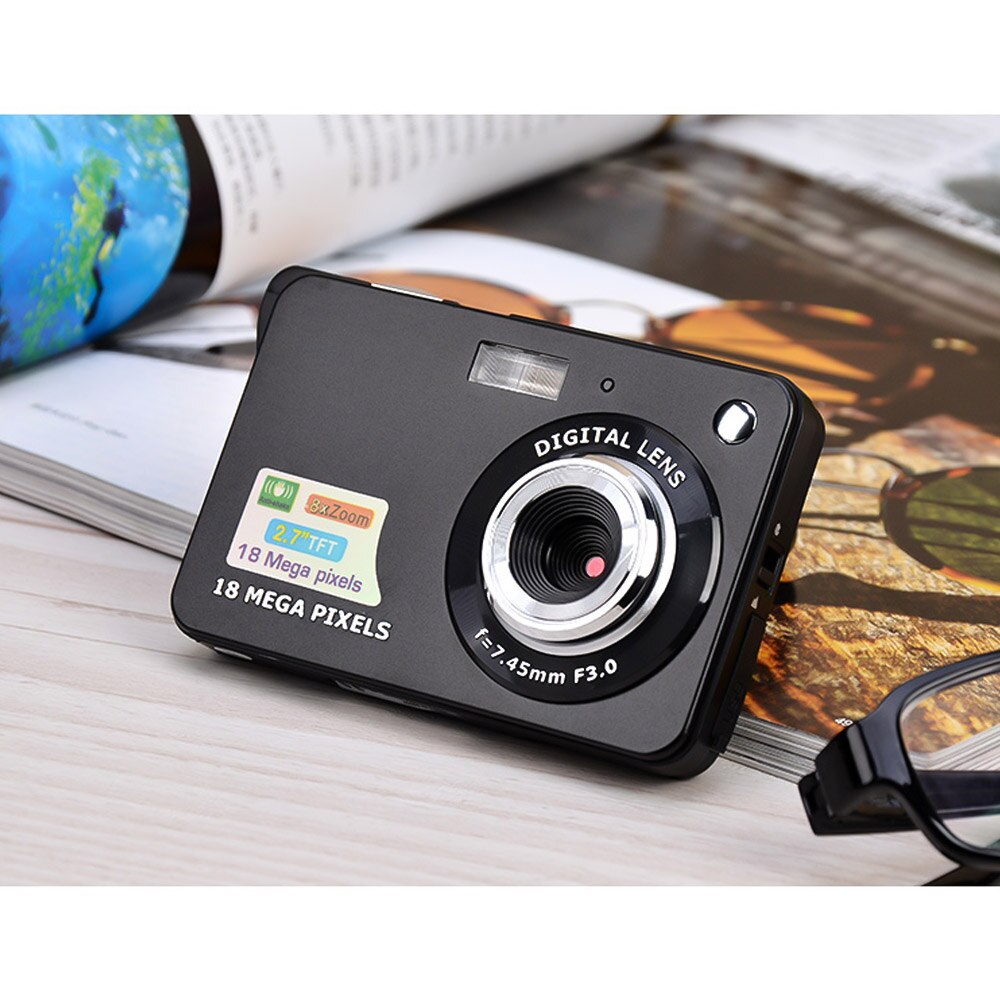 Digital Camera Mini Pocket Camera 18MP 2.7 Inch TFT LCD Screen 8x Zoom Smile Capture Anti-Shake with Battery