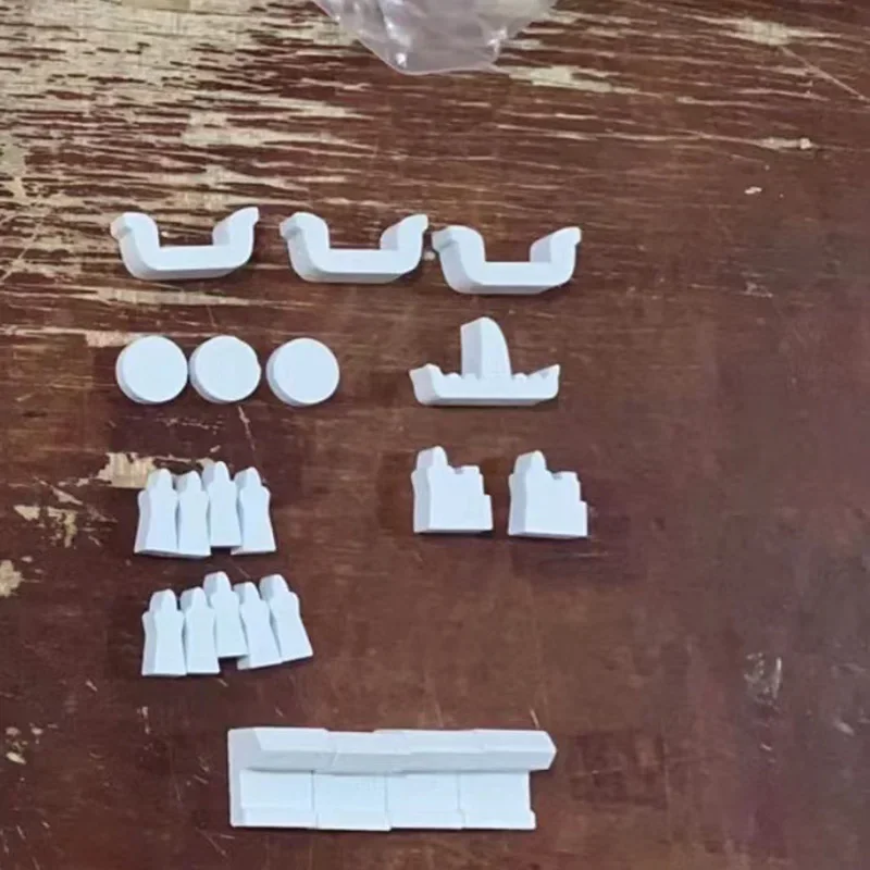 1 set di accessori per giochi da tavolo da gioco colorati con marchio in legno: Rosso