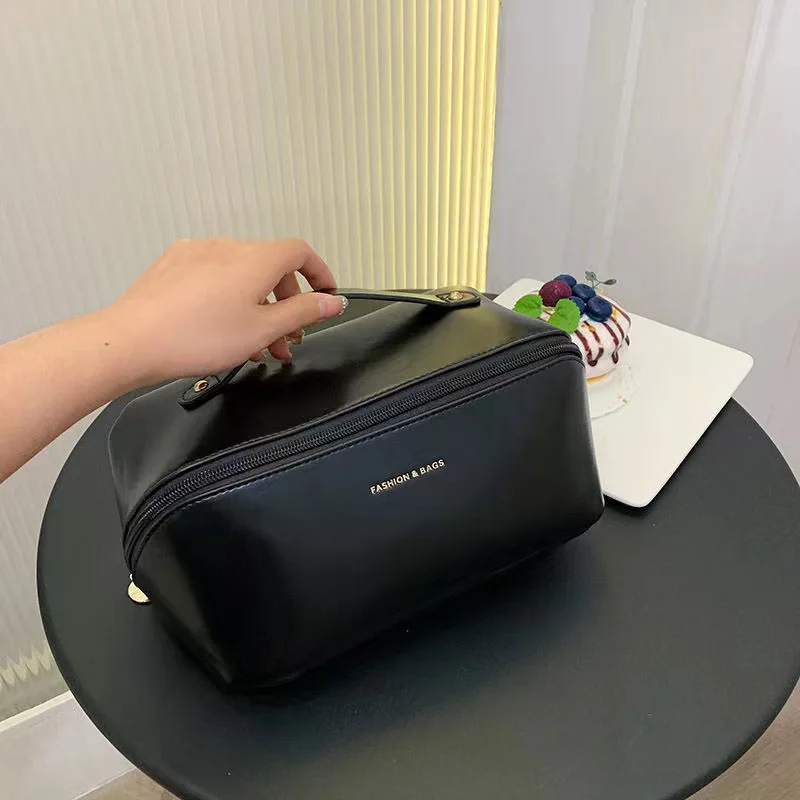 Large-Capacity Makeup Bag Leather Cosmetic Bag Women Multifunction Toiletries Organizer Portable Travel Waterproof Storage Case: SKY BLUE