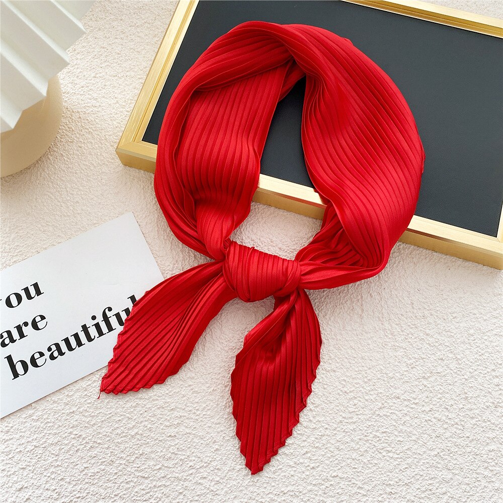 Petite écharpe soyeuse en Satin pour femmes, Foulard froissé froissé à la , châle, Bandana, mouchoir: Rouge
